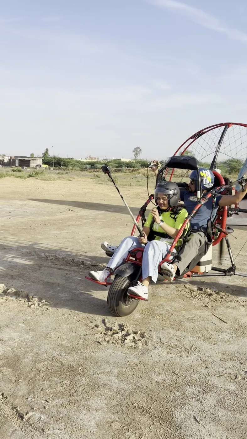 Ground Taxi from supplied Glide and Fly motor paragliding media
